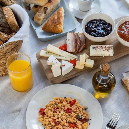 בית הארחה In - City Centre Balconies Breakfast Included